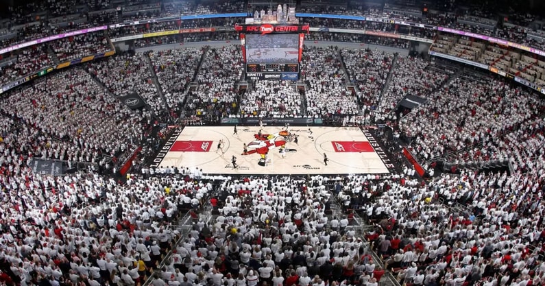 Louisville Basketball | KFC Yum! Center